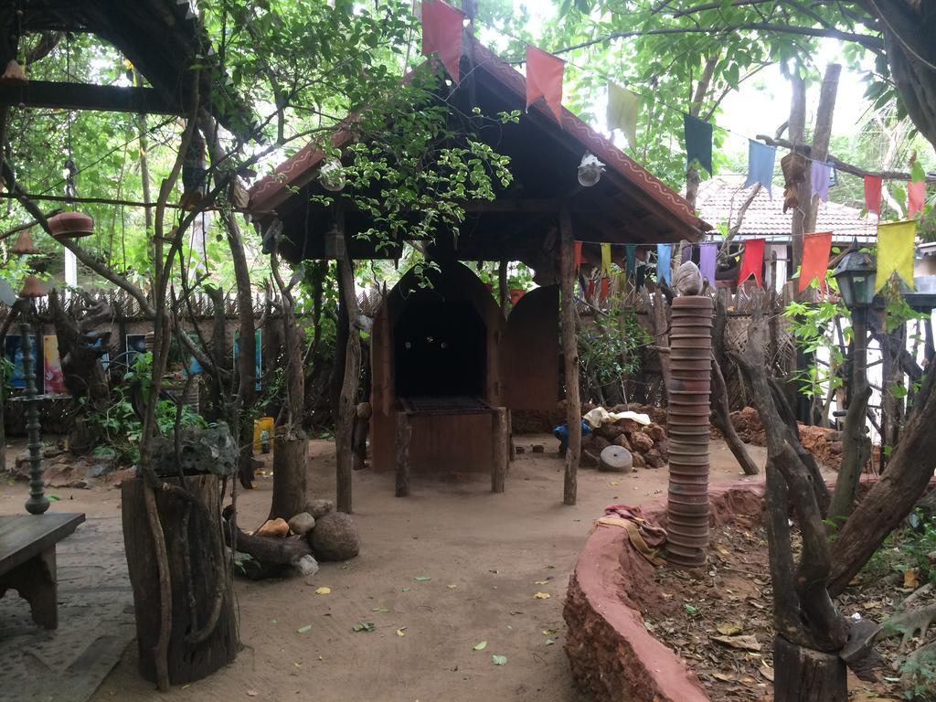 Hut